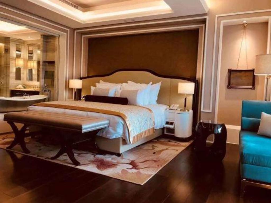 Xiaotangzhuang Grand Bay Hotel Beijing מראה חיצוני תמונה