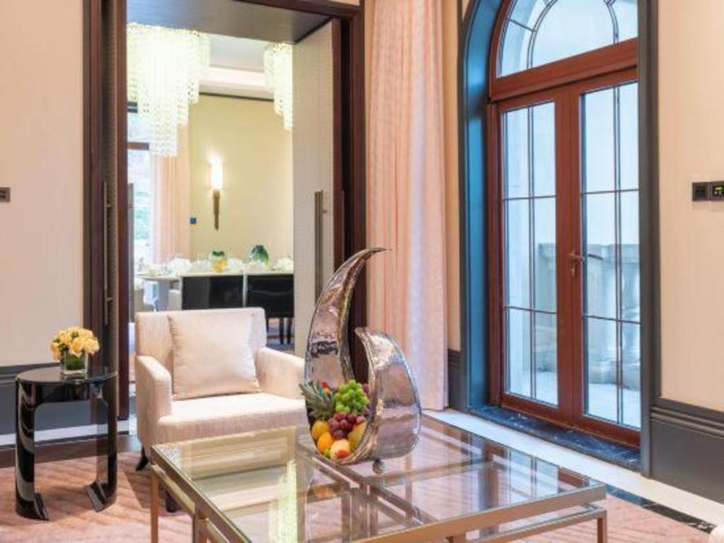 Xiaotangzhuang Grand Bay Hotel Beijing מראה חיצוני תמונה